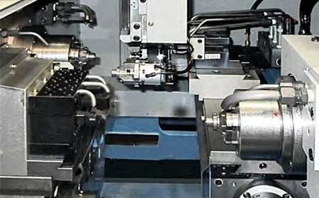 Dual-Spindle Lathe